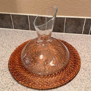 NEW! WINE Decanter modern shape glass - Sturdy